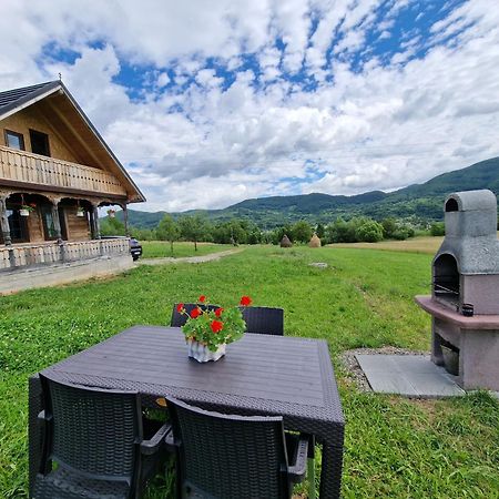 Casa Bunicilor Din Oncesti Vila Exterior foto